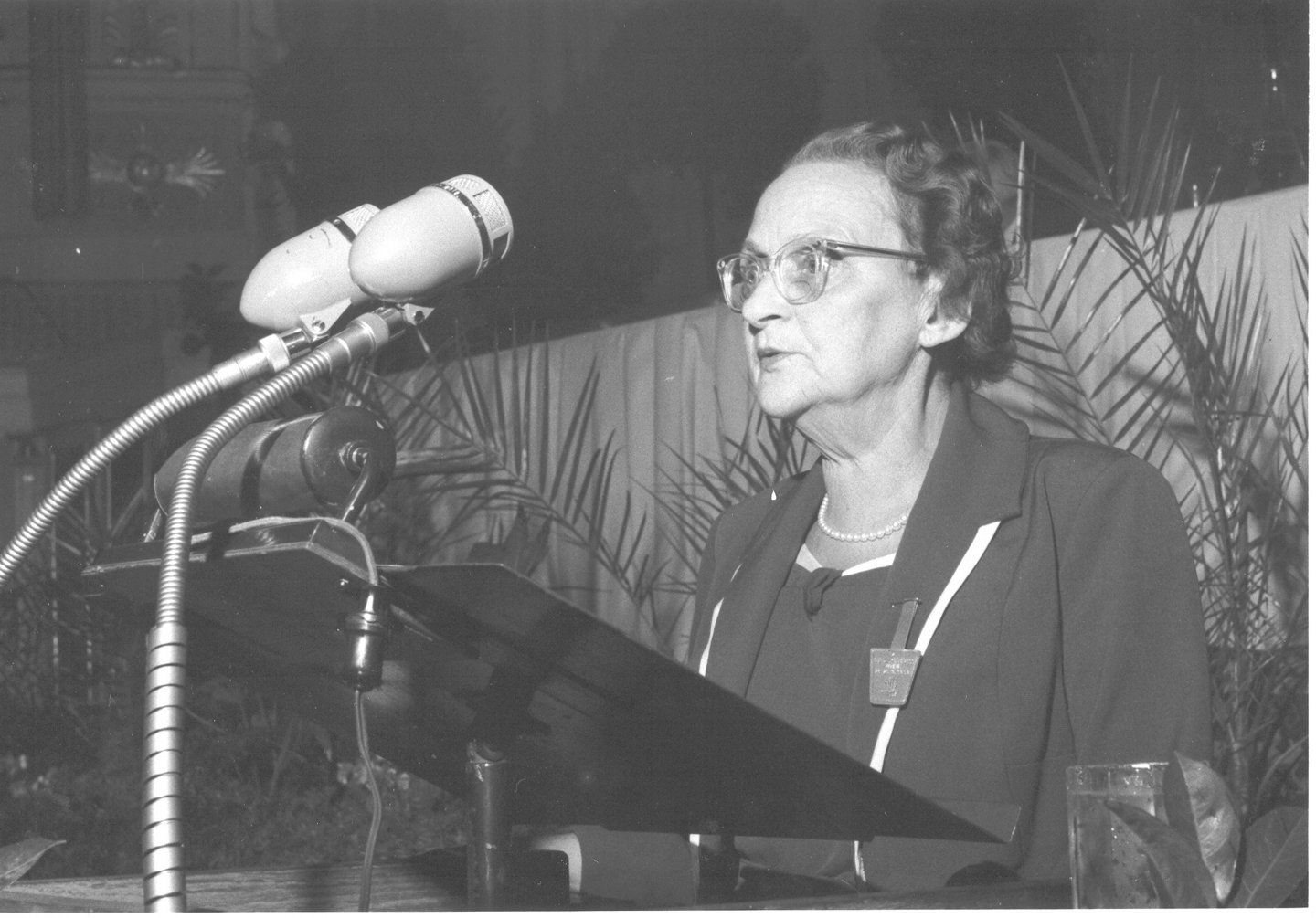 Die ersten ÖGB-Frauenvorsitzende Wilhelmine Moik beim ÖGB-Bundeskongress 1959
