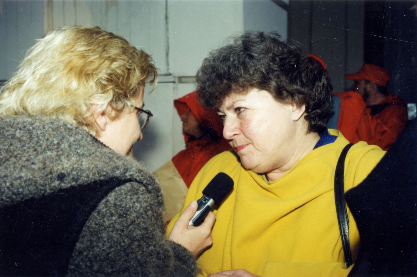 Eleonora Hostasch bei der Demonstration der HausbesorgerInnen (2000)