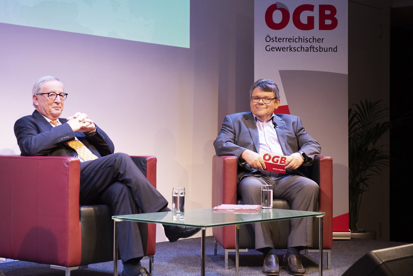 Beim ÖGB-Europadialog diskutierten u. a. der Präsident der Europäischen Kommission Jean-Claude Junker und ÖGB-Präsident Wolfgang Katzian