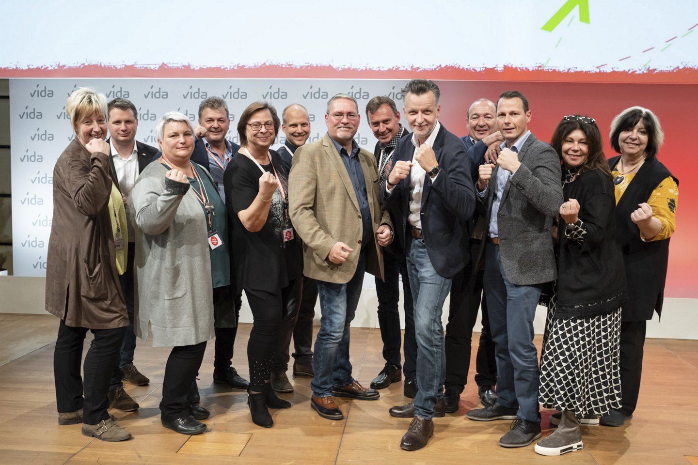Das neu gewählte vida-Präsidium am 4. vida-Gewerkschaftstag im Austria Center in Wien.