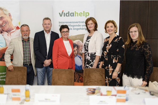 vidahelp-Pressekonferenz