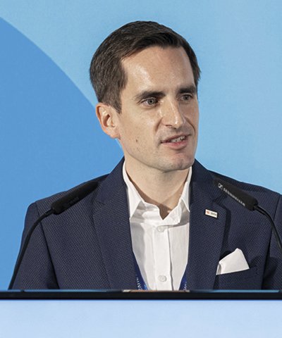 Portraitfoto Michael Nikowitz