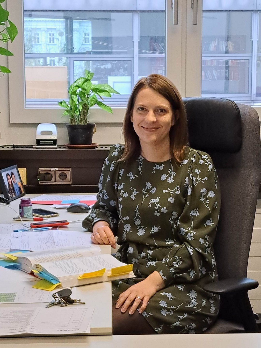 Katharina Lang, Rechtsberatung