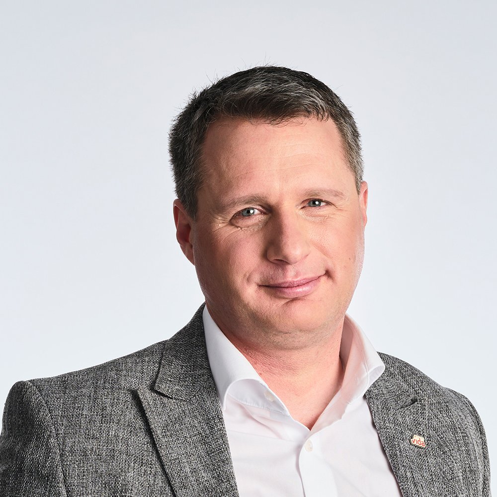 Portrait Gerald Mjka